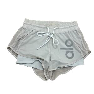 Alo Yoga Ambience Shorts White Size XXS